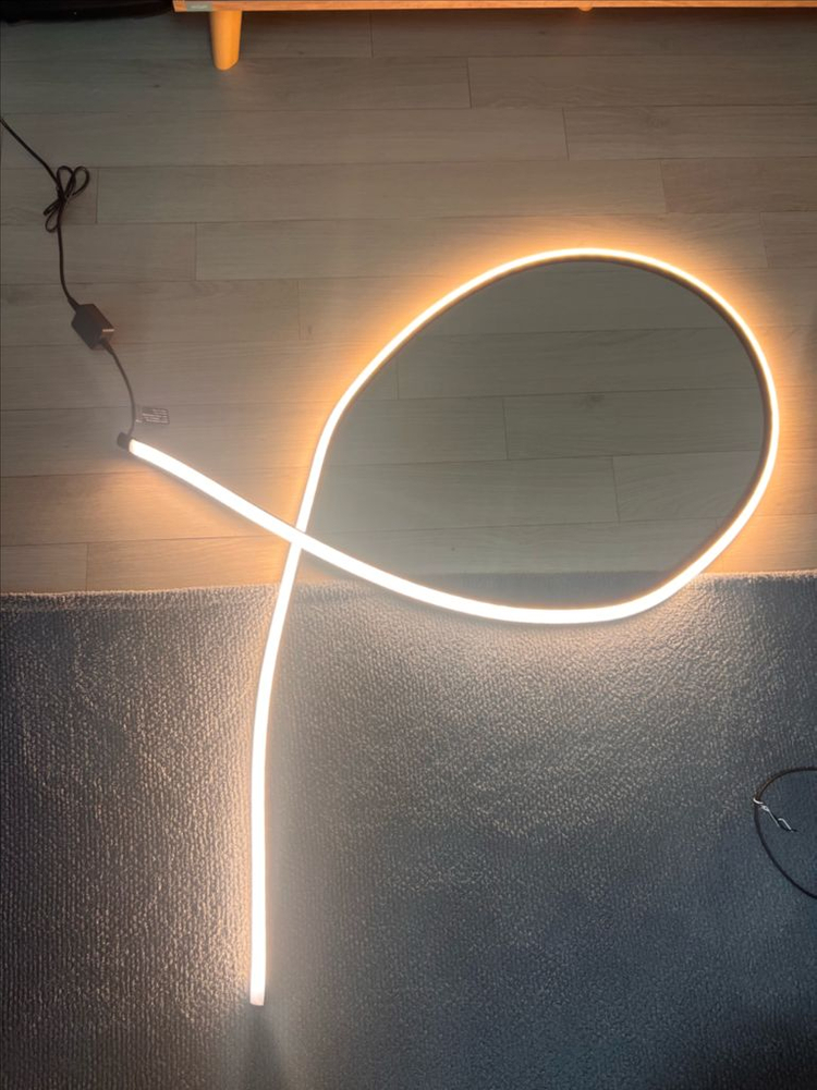 필립스 휴 세트 그라디언트 65, 4k 싱크마스터, 브릿지 이미지