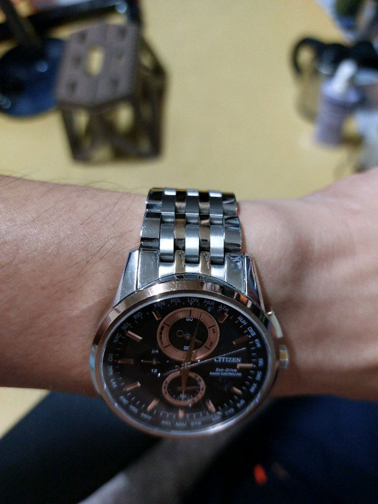 시티즌 로즈골드 전파수신 배터리 새거교환 이미지