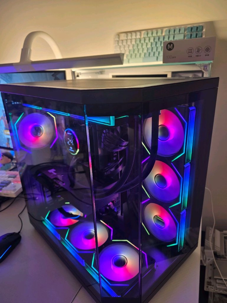 i7-14700K RTX4070TI SUPER 본체 팝니다 이미지