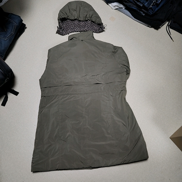 코오롱스포츠 경량패딩. 여성용 이미지