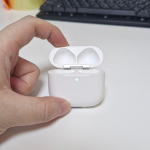 에어팟4 노캔 본체 S급 이미지