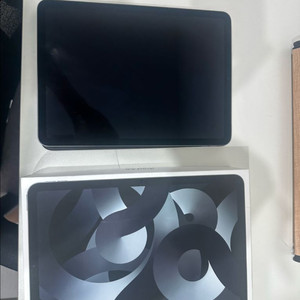 아이패드 에어5 256GB + 정품 케이스 역대급 급처 이미지