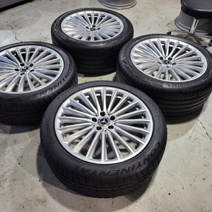 벤츠GLC 판타입 마차AMG 20인치 순정품휠타이어 한대분 이미지