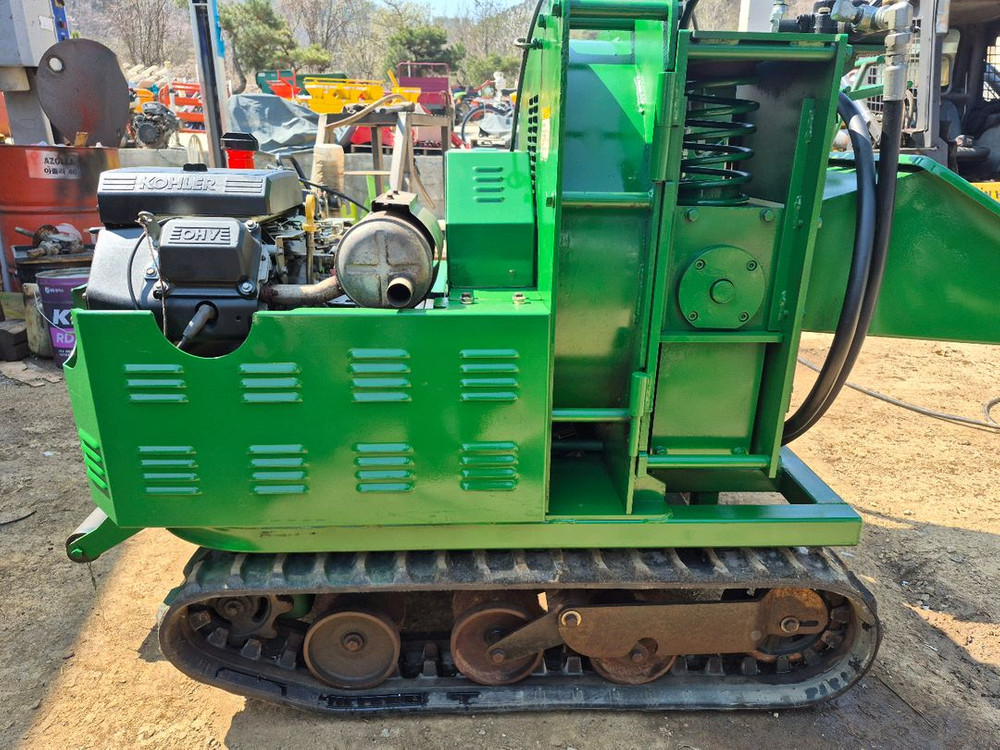 대륙 잔가지파쇄기 674cc 이미지