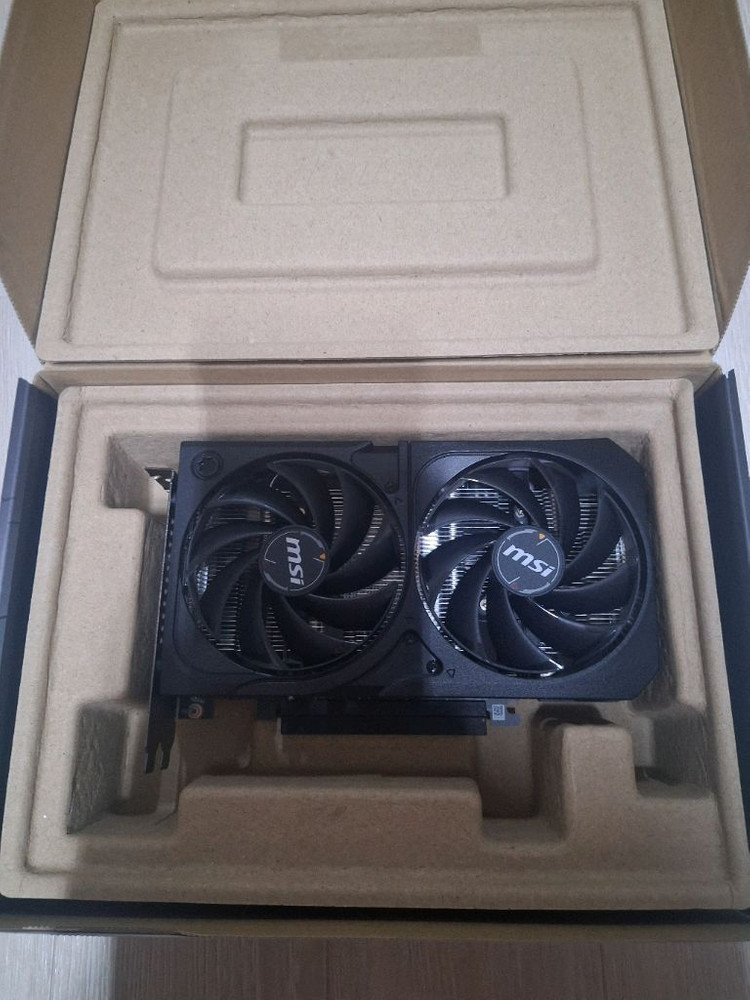 RTX 5060 그래픽카드 이미지