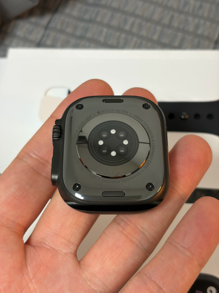 애플워치 울트라3 블랙 밀레니즈 루프 M 이미지