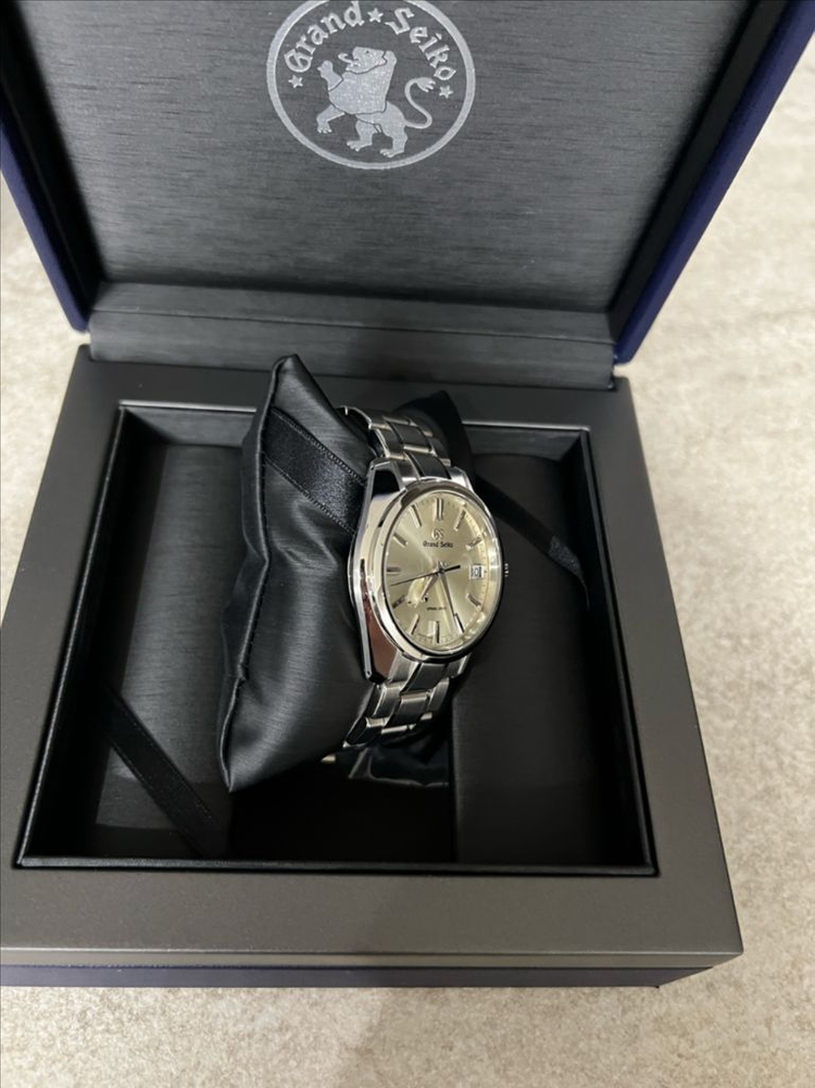 그랜드세이코 스프링드라이브 SBGA373 이미지