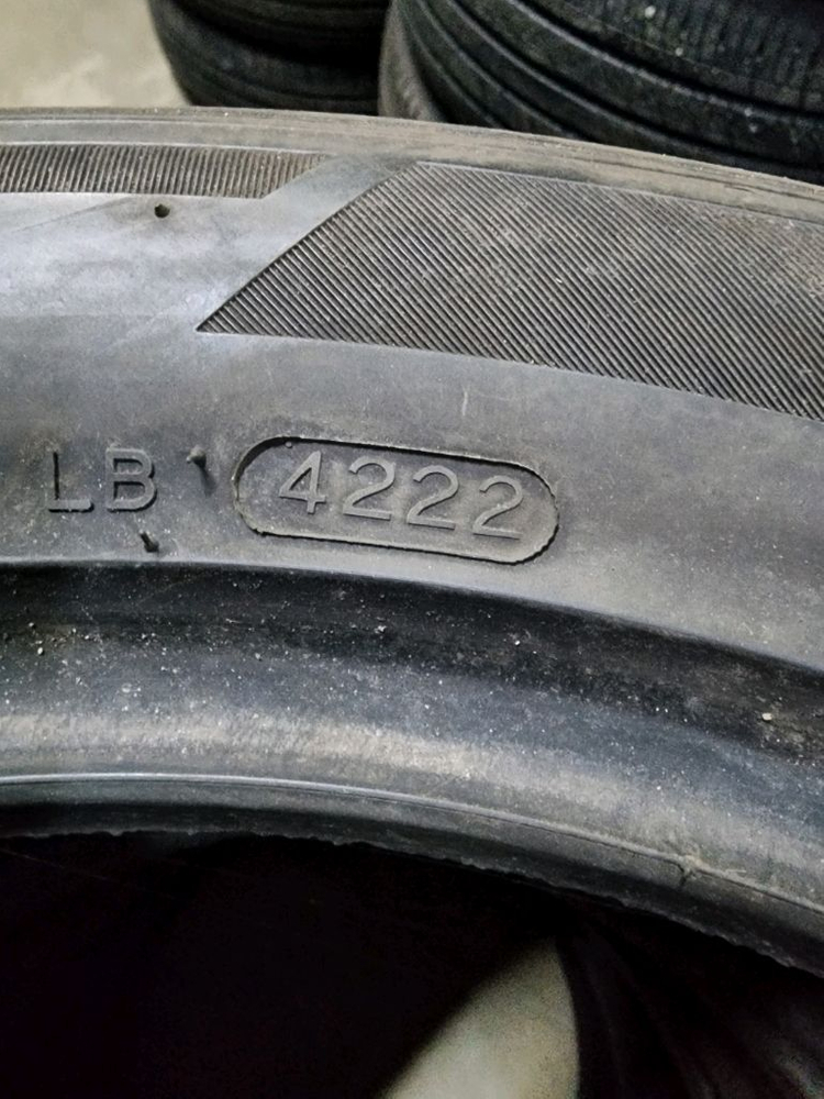 215 50 17 중고타이어 이미지