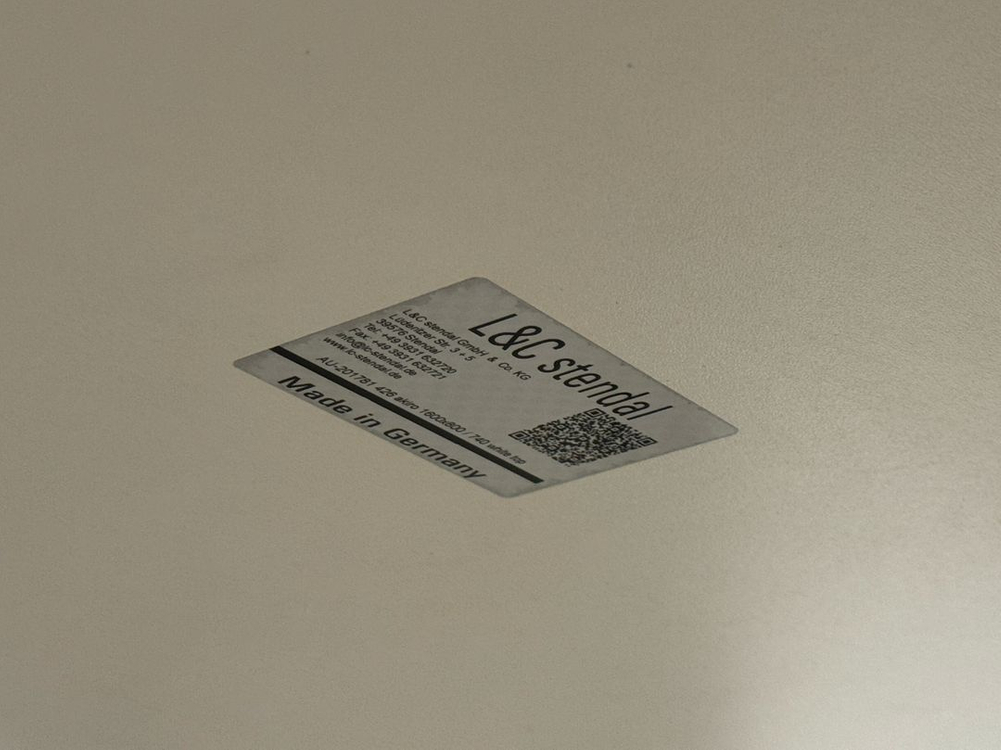 l&c 테이블 책상 이미지