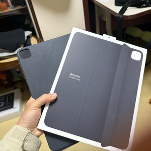 아이패드 프로 m4 13인치 정품 스마트폴리오 이미지