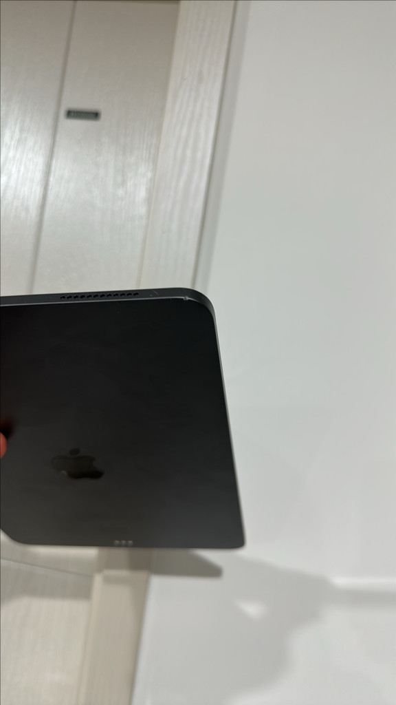 아이패드 에어5 256GB + 정품 케이스 역대급 급처 이미지