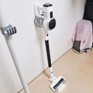 아이룸 i30 무선청소기 흡입력좋음 배터리37분 2in1 스틱+핸디형 이미지