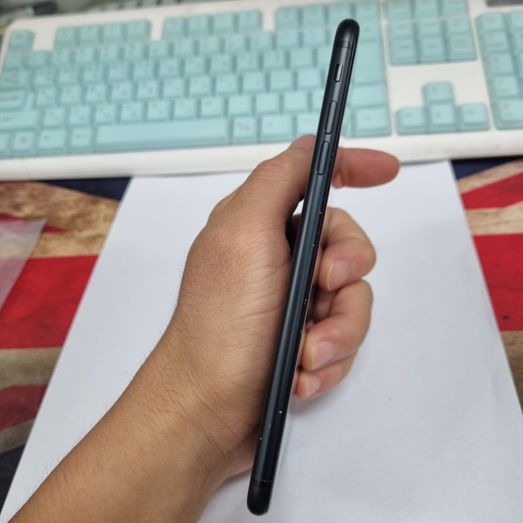 아이폰7플러스 7+ 128GB 블랙 중고폰 배터리100% 레트로감성 사진폰 인스타 카메라폰 070216 이미지