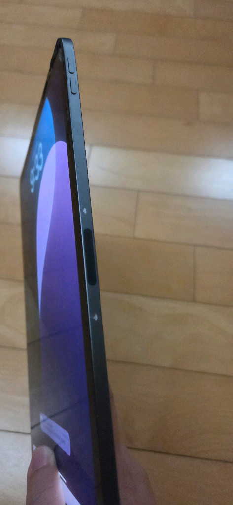 아이패드 에어5 m1 11인치 256g 와이파이 액정파손 76% 이미지