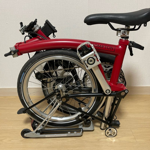 브롬톤 M2R 레드/블랙 투톤(레어색상) 이미지