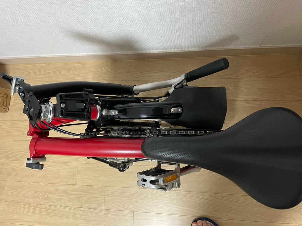 브롬톤 M2R 레드/블랙 투톤(레어색상) 이미지