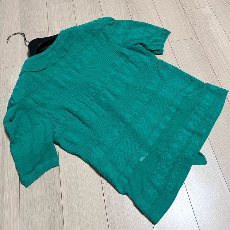 한섬 타임 TIME 퍼프소매 반팔 니트 가디건 브이넥 그린 초록 프릴 러플 여름 이미지