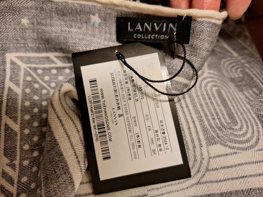 한섬 랑방 25ss 스카프 ㅡ비품 가격내림 이미지