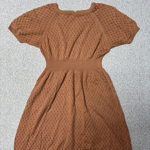 수어플룸 원피스 6-7y 버버리키즈봉쁘앙에어피쉬리미떼두두미샤앤퍼프샤리템플타오보보쇼즈미니로디니봉주르다이어리 이미지