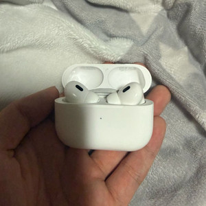에어팟 프로2 이미지