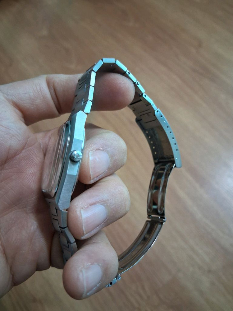 오메가 씨마스터 빈티지 테레비팝니다 이미지