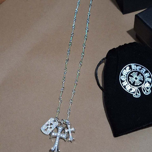 크롬하츠 목걸이 이미지