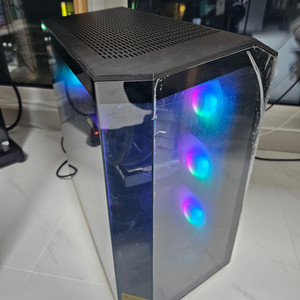 끝판왕 세팅 / 7800X3D + RTX 4070 SUPER / 32GB / SSD 1T / HDD 8T /S급상 이미지