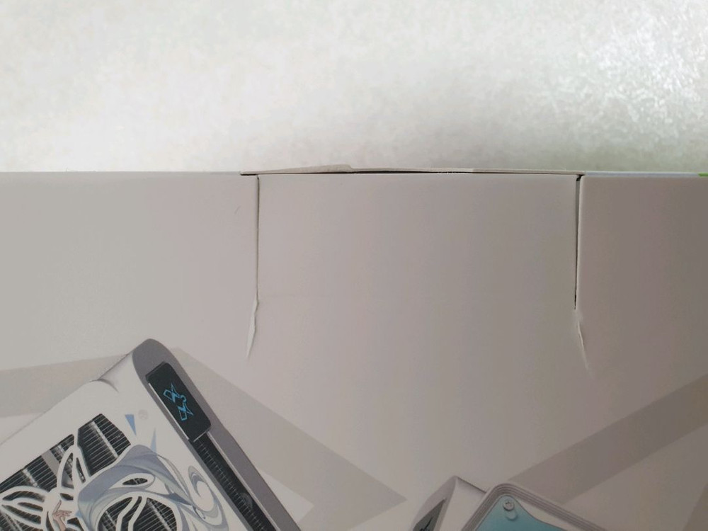 신품급 9950x3D + DDR5 64GB + RTX 5070 Ti + X870E 메인보드 + 1300W 파워 풀세 이미지