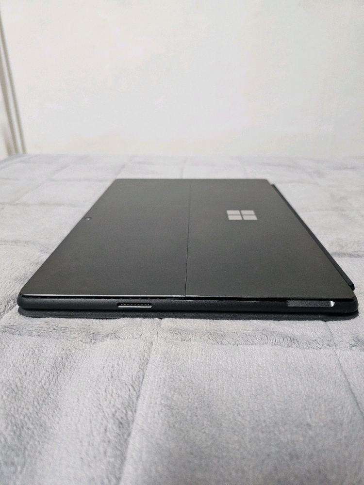 서피스프로9 i5 16gb 256gb x64 거의 새제품팝니다 이미지