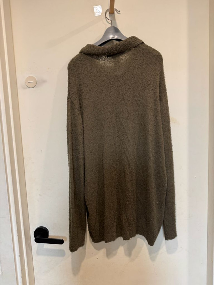 plastic product 플라스틱프로덕트 폴로 니트 이미지