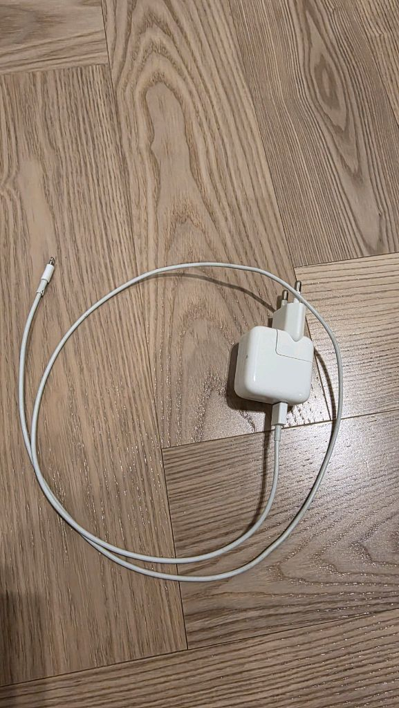 애플 정품 12W USB 전원 어댑터 고속충전기 이미지