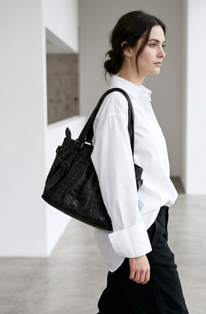 버버리 가방 토트백,숄더백(디올샤넬보테가루이비통구찌셀린느생로랑발렌시아가 이미지