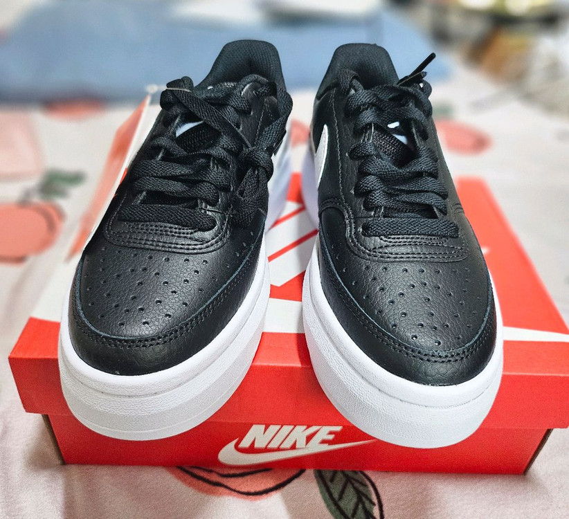 새상품 나이키 여성 235 이미지