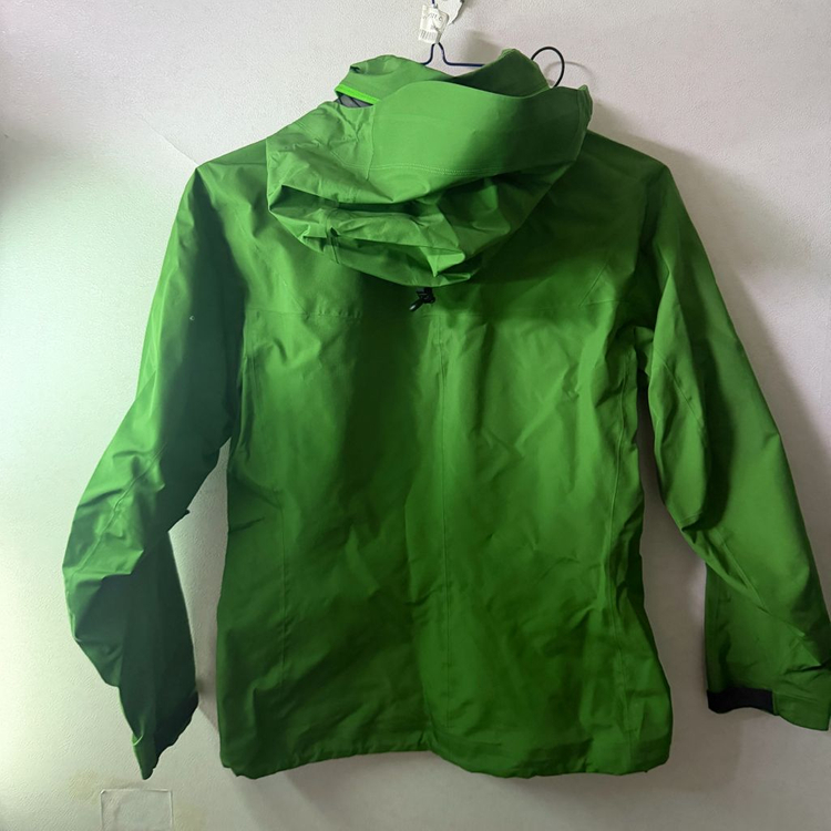 아크테릭스 베타LT 고어텍스 프로쉘 S (66-77) 캐나다 생산 이미지