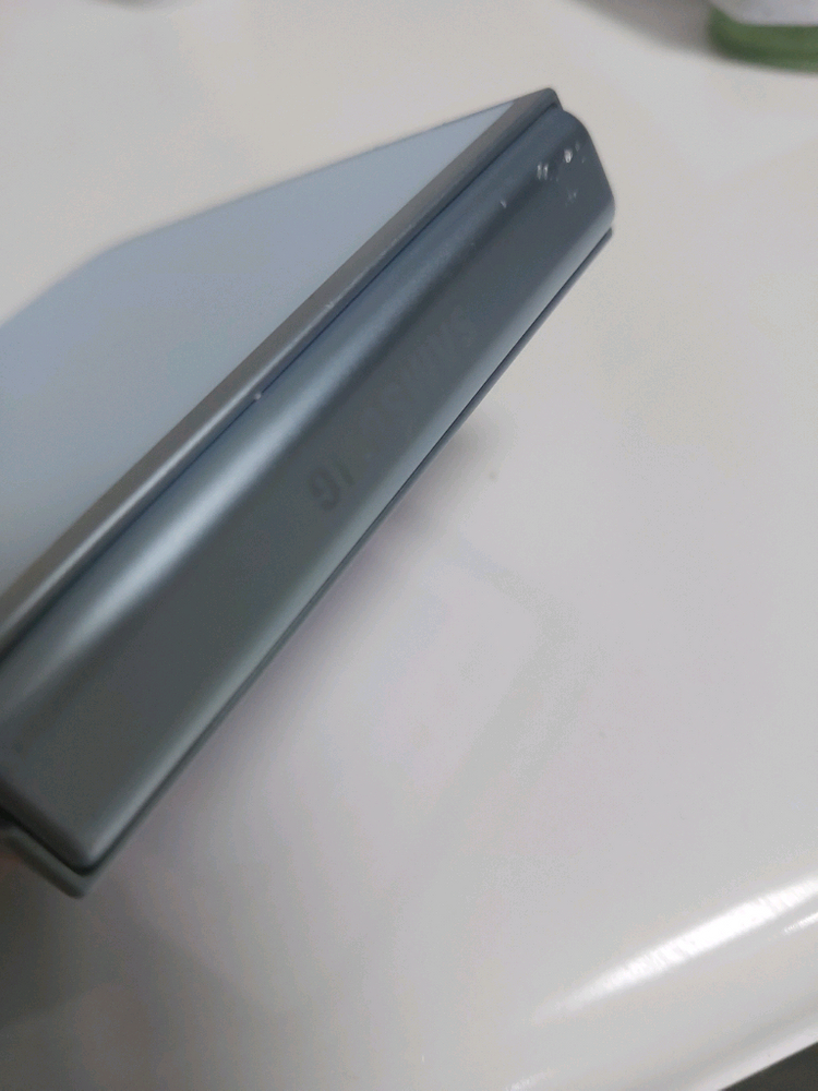 갤럭시Z플립6 256GB 이미지