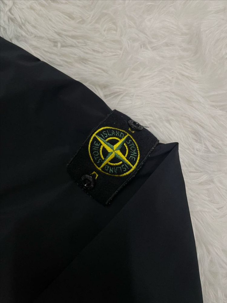 스톤아일랜드 스킨터치 나일론 후드 바람막이 자켓 [L] 이미지