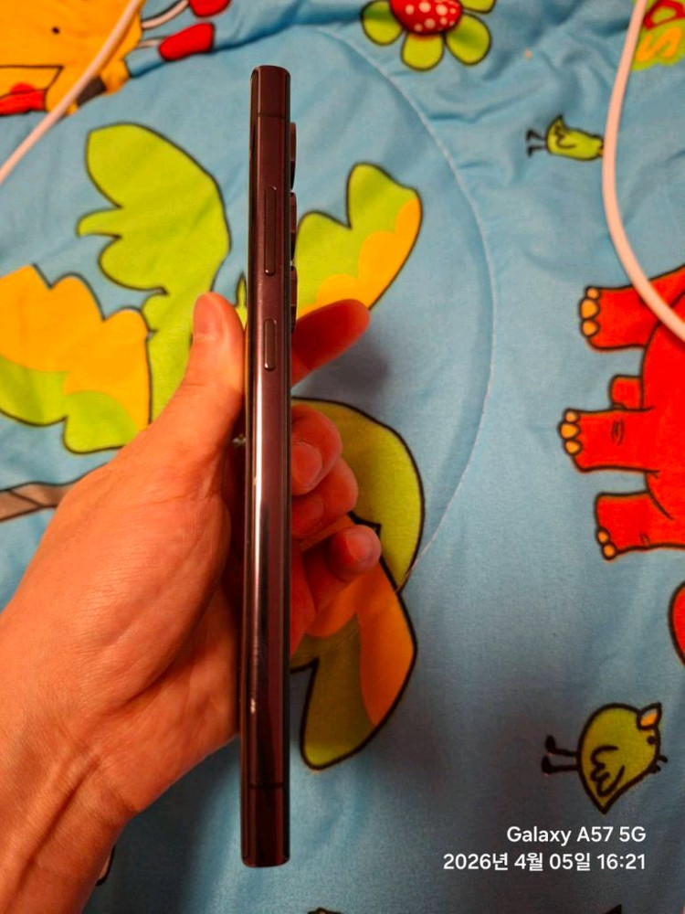 갤럭시 S23울트라 블랙 512자급제 a급(올갈이 교환비용 포함) 이미지