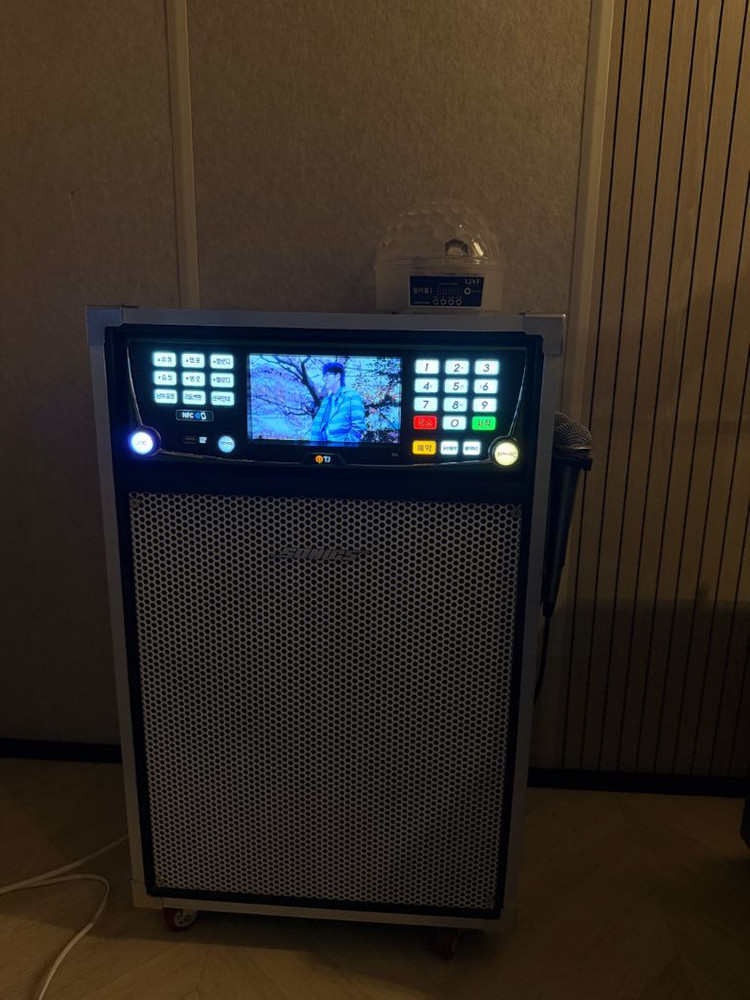 TJ미디어 업소&가정용 노래방 풀세트 반주기 이미지