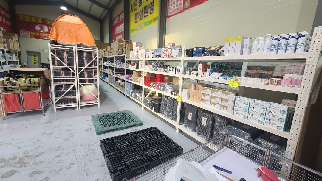 철제앵글 무볼트앵글 농림창고용 앵글 철제선반 중량랙 새제품 고릴라랙 이미지