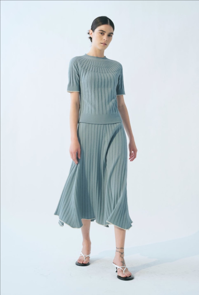 레디투웨어 R2W nouvo 누보 니트 탑 레투 골지 리브 립 반팔 블루 여름 올드셀린 이미지