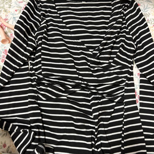 수유복 3벌 이미지