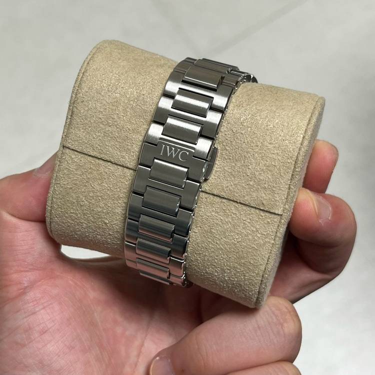 (23.10월) iwc 인제니어 블랙 검판 신형 이미지