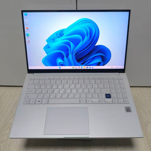 갤럭시북 이온 노트북 i7 10세대 이미지