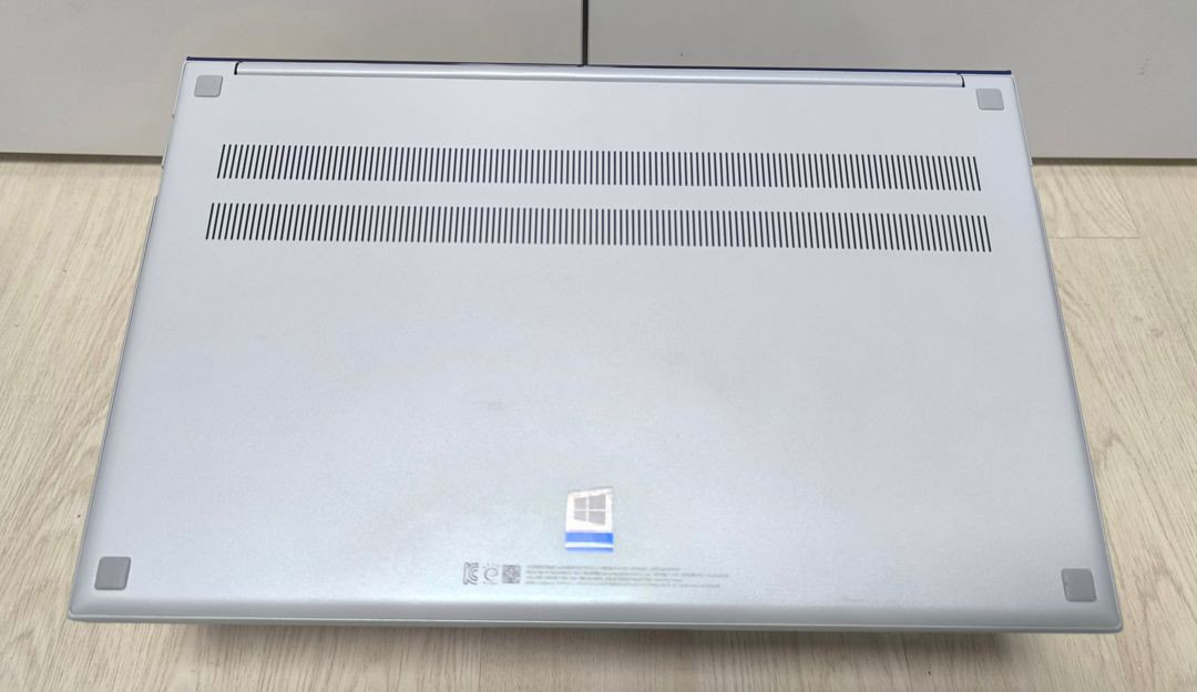 갤럭시북 이온 노트북 i7 10세대 이미지