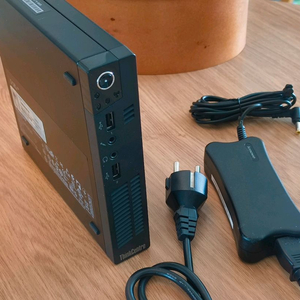 레노버 ThinkCentre M72e 초미니 PC 이미지