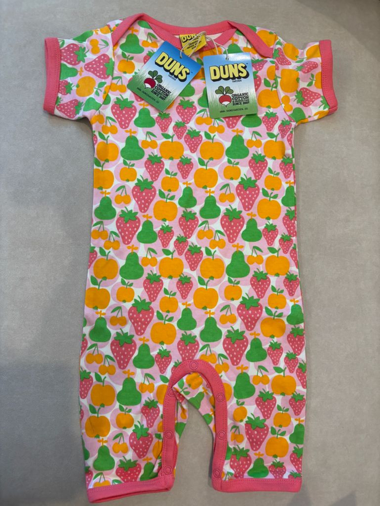 (새상품) 26s 던스 핑크딸기 썸머수트 86사이즈 쇼핑백 포함 이미지