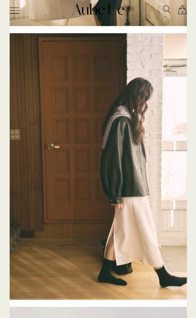 Aube Ue의 오버핏 레더 자켓 이미지