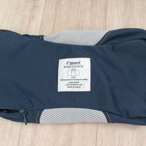 미사용 C-guard 경추베개 커버경추 베개 가지고 계신 분은 베개커버 갈아 쓰셔야 되는데 이거 쓰시면 돼요.저는 이미지
