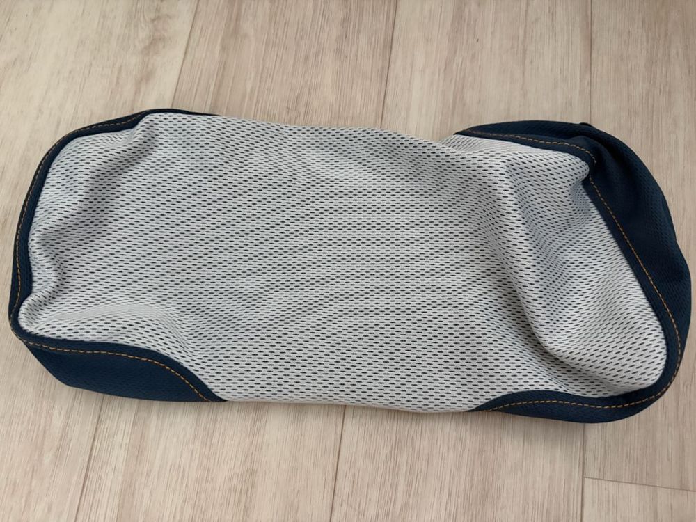 미사용 C-guard 경추베개 커버경추 베개 가지고 계신 분은 베개커버 갈아 쓰셔야 되는데 이거 쓰시면 돼요.저는 이미지