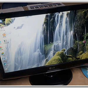 LG와 삼성 싱크마스터 LCD 모니터 (20인치, 22인치, 24인치) 이미지